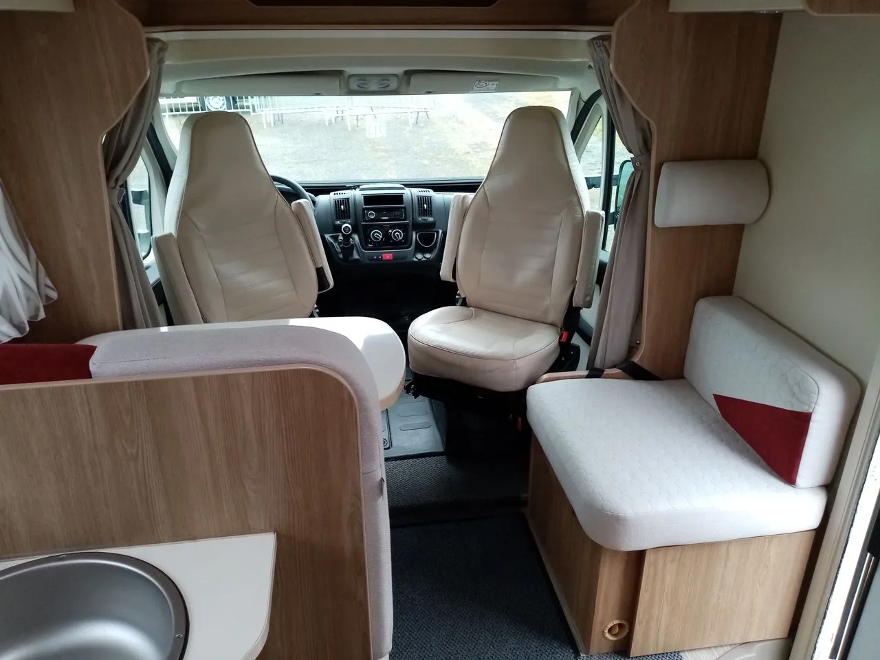 SEAL 68 LIT CENTRAL. PR MAIN TBE.